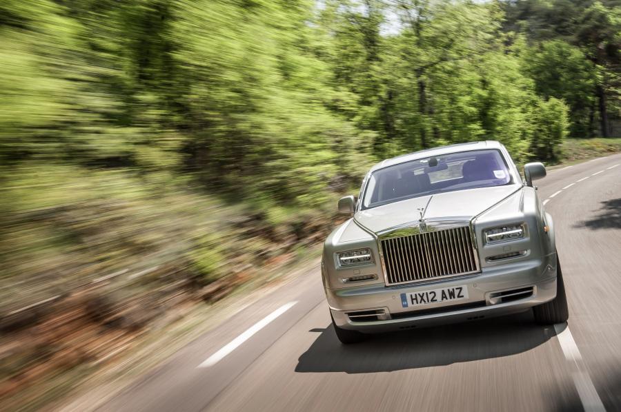  Rolls-Royce Phantom 2012 года  (фото 36 из 38)